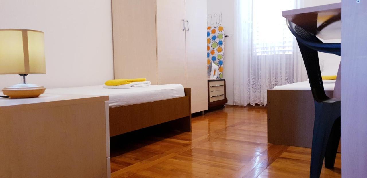 Apartments Adriana Срима Экстерьер фото