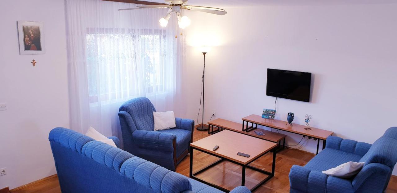 Apartments Adriana Срима Экстерьер фото